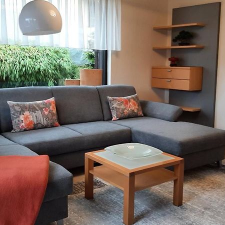 Ferienwohnung Mit Japangarten 칼슈타트 외부 사진